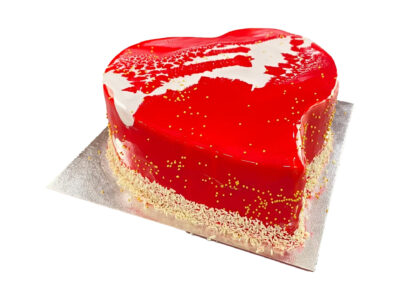 Mirrow-glaze-heart-cake-2560x1440-1.jpg